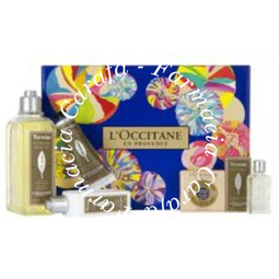 Cofanetto contenente 1 cremina mani 1 latte corpo 1 profumo 1 gel doccia 1 saponetta